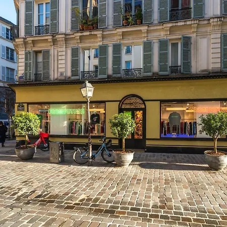 Happy - Marais Bourgeois Parigi